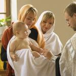 Как проходит крещение ребенка?