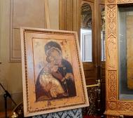 Icoana Vladimir a Maicii Domnului: fotografie, sens, la ce ajută?